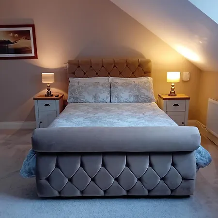 White Quarry House *