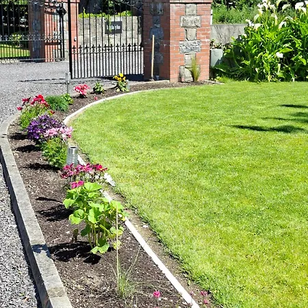White Quarry House Homestay Navan