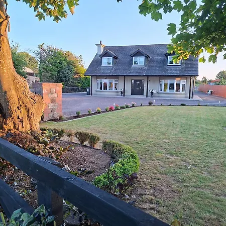 White Quarry House